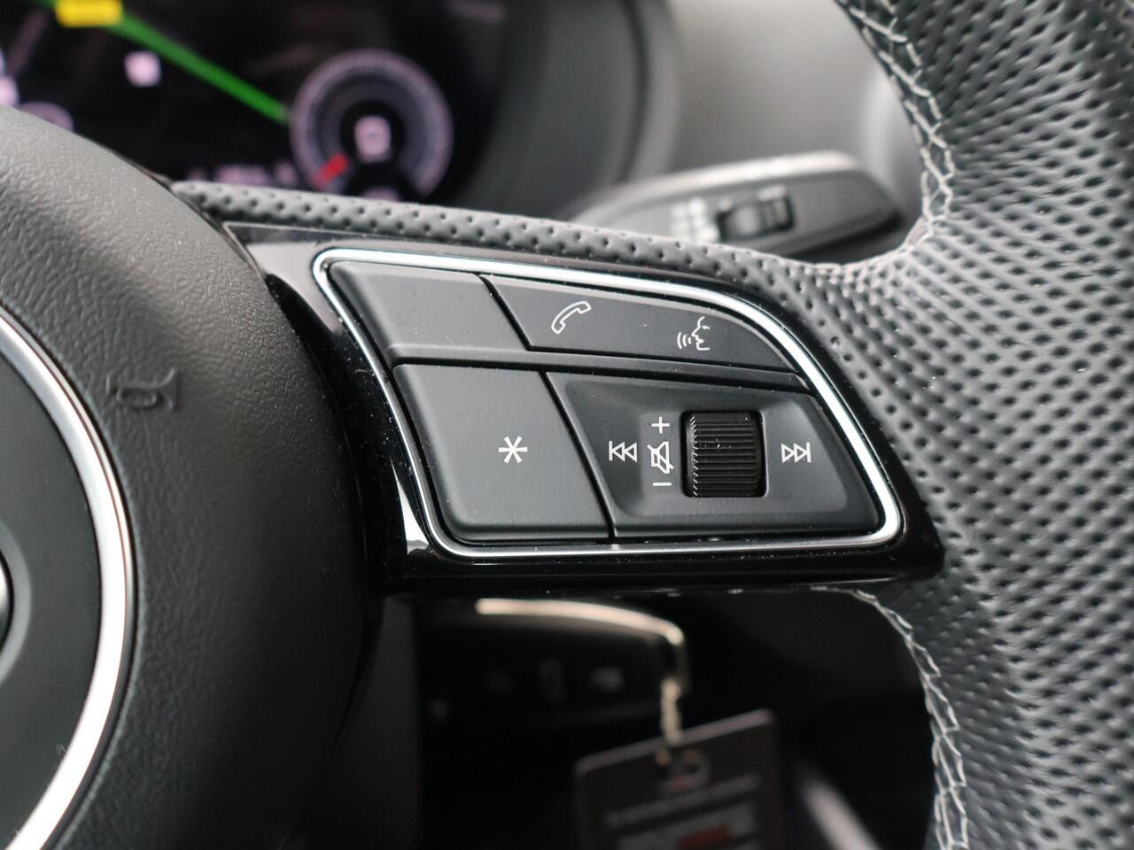 Audi Q2 35 TFSI S Edition | 150 PK | Automaat | Matrix LED koplampen | Navigatiesysteem | S line |