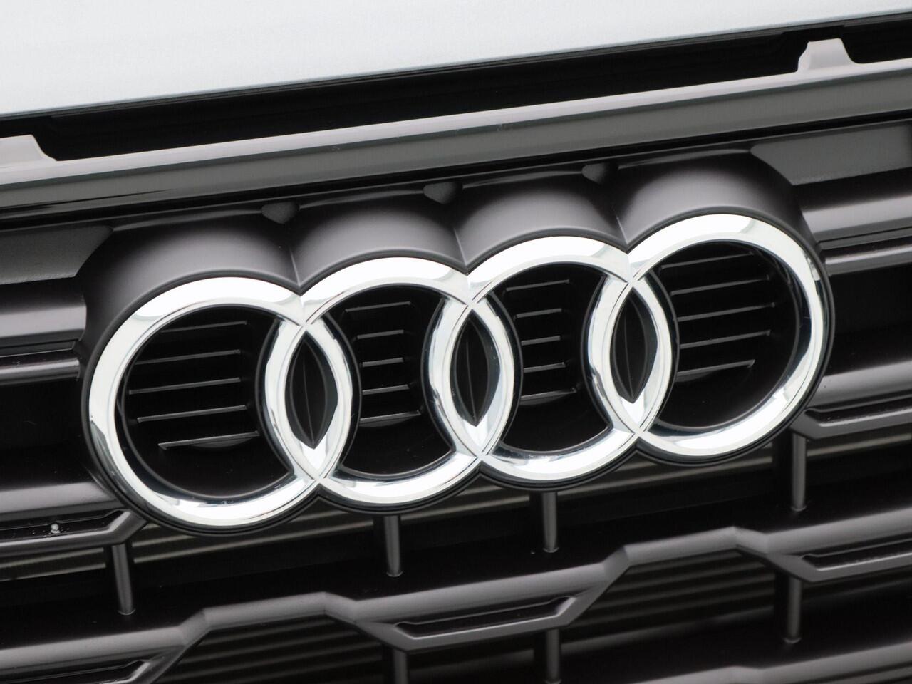 Audi Q2 35 TFSi 150 Pk Automaat S-Line Full LED | Leder | 18 Inch | Trekhaak | Adaptive Cruise | Camera | 7.472 Km!!