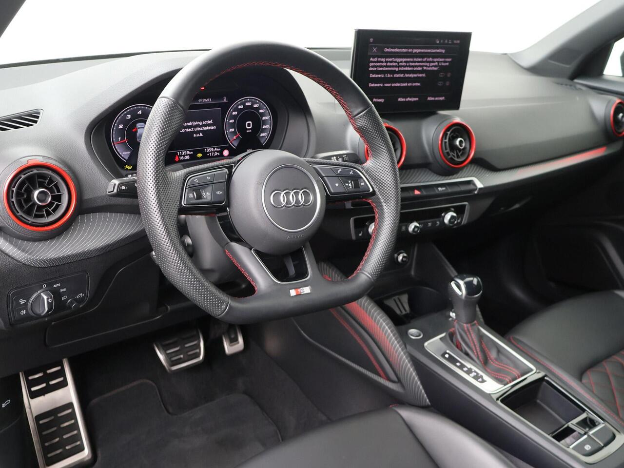 Audi Q2 35 TFSI S Edition | 150 PK | Automaat | Trekhaak | Sonos sound system | 18" LM velgen | Voorstoelen verwarmd | Matrix LED koplampen | S line |