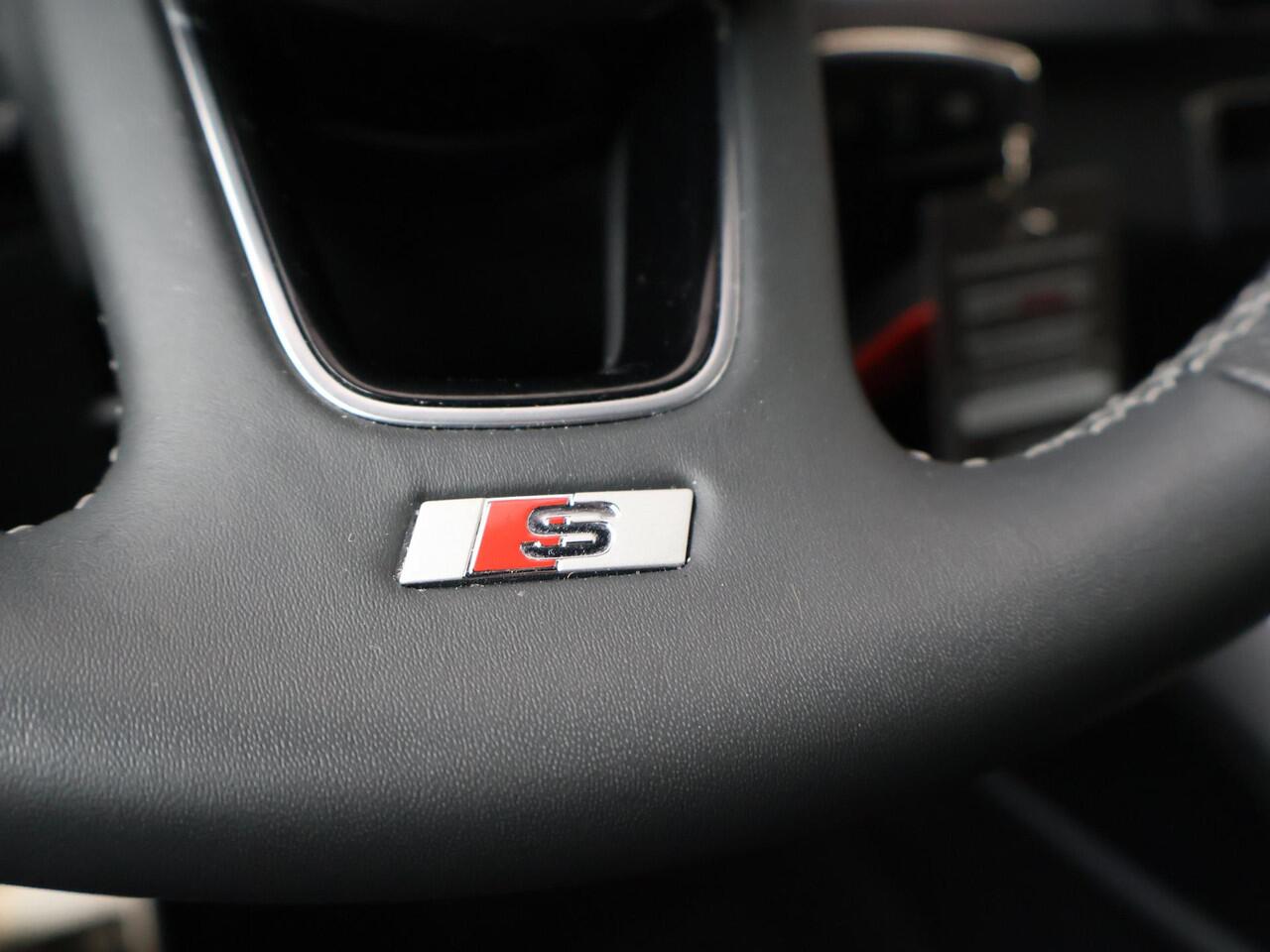 Audi Q2 35 TFSI S Edition | 150 PK | Automaat | Matrix LED koplampen | Navigatiesysteem | S line |