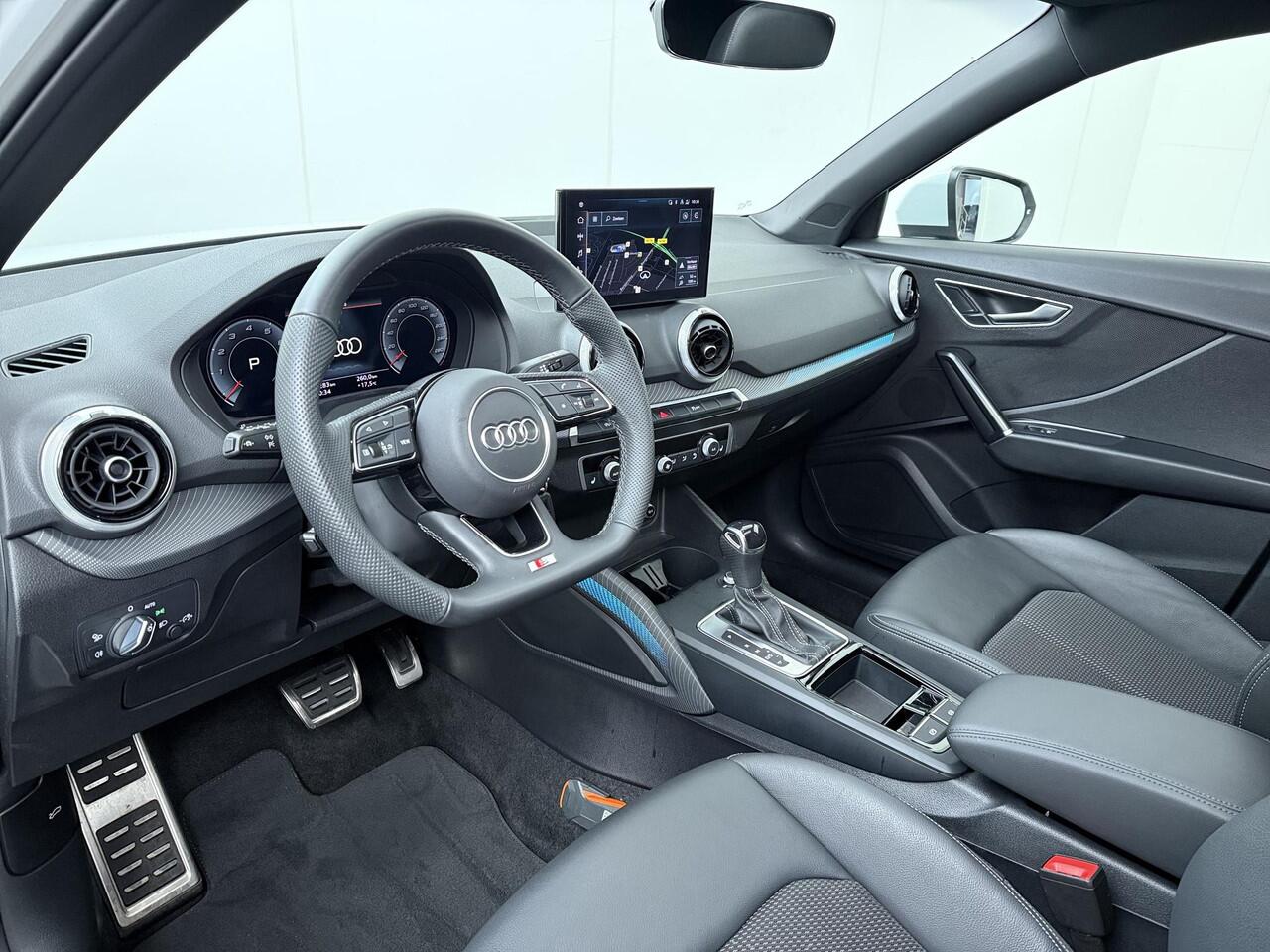 Audi Q2 35 TFSI S Edition | 150 PK | Automaat | Trekhaak | Panoramadak | Adaptive Cruisecontrol | Stoelverwarming |