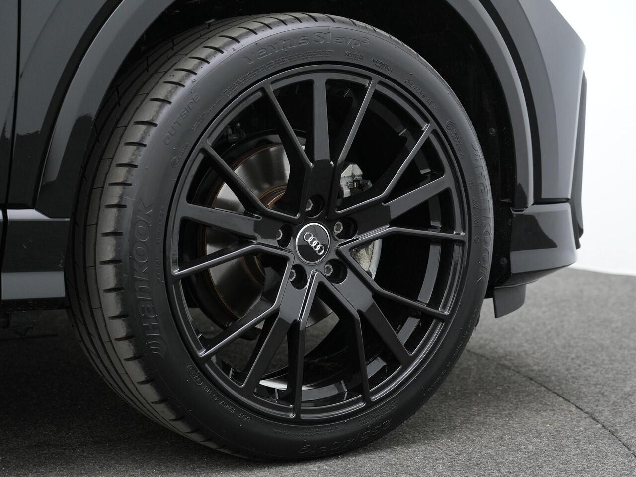 Audi Q2 35 TFSI 150 pk S-tronic S Edition / S-Line | Panoramadak | Matrix LED | Stoelverwarming | Navigatie