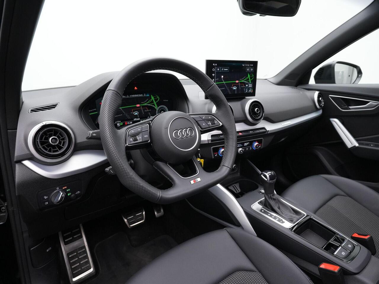 Audi Q2 35 TFSI 150 pk S-tronic S Edition / S-Line | Panoramadak | Matrix LED | Stoelverwarming | Navigatie