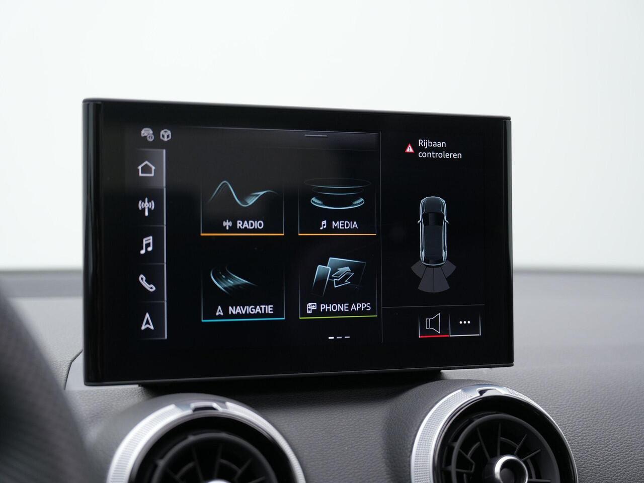 Audi Q2 35 TFSI 150 pk S-tronic S Edition / S-Line | Panoramadak | Matrix LED | Stoelverwarming | Navigatie