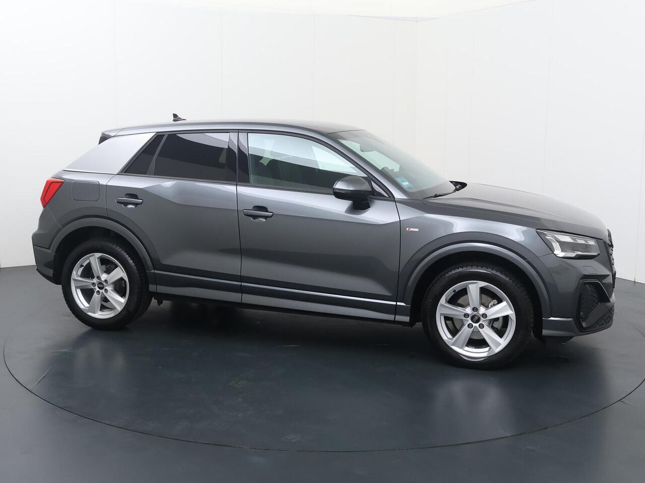 Audi Q2 35 TFSI S Edition | 150 PK | Automaat | Achteruitrijcamera | Apple Carplay/Android Auto | S line | Cruise control |