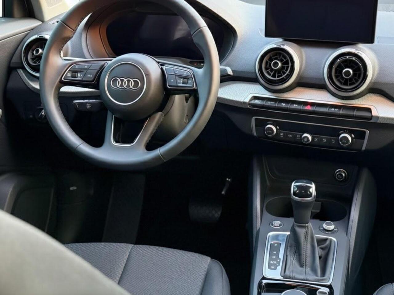 Audi Q2 Advanced edition 35 TFSI 150 pk | Assistentiepakket parking | Audi sound system | Optiek pakket zwart | Virtual cockpit plus |