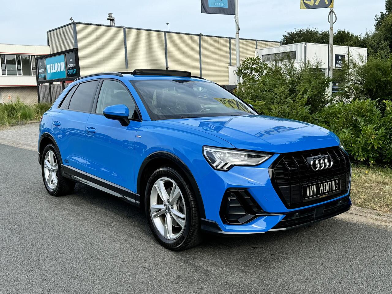 Audi Q3 40 TFSI quattro 190PK S-Line AUToPanooMatrix