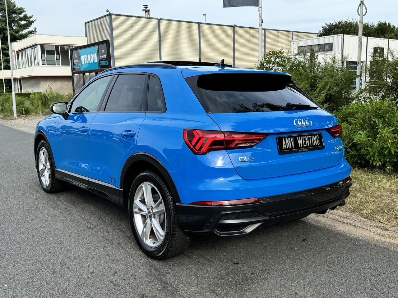 Audi Q3 40 TFSI quattro 190PK S-Line AUToPanooMatrix