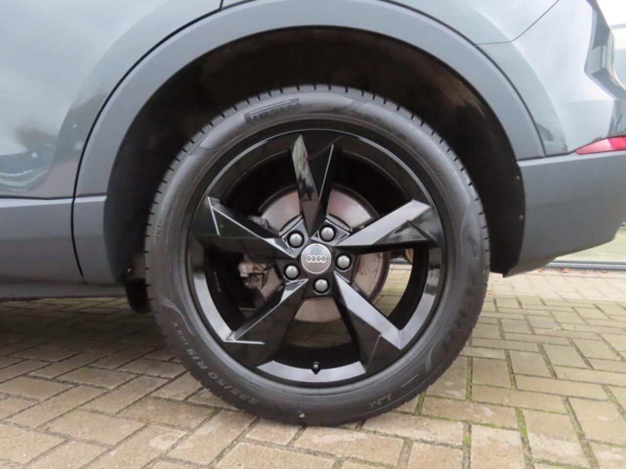 Audi Q3 35 TFSI Pro Line S-Tronic Ecc Leder 19 Inch 2019