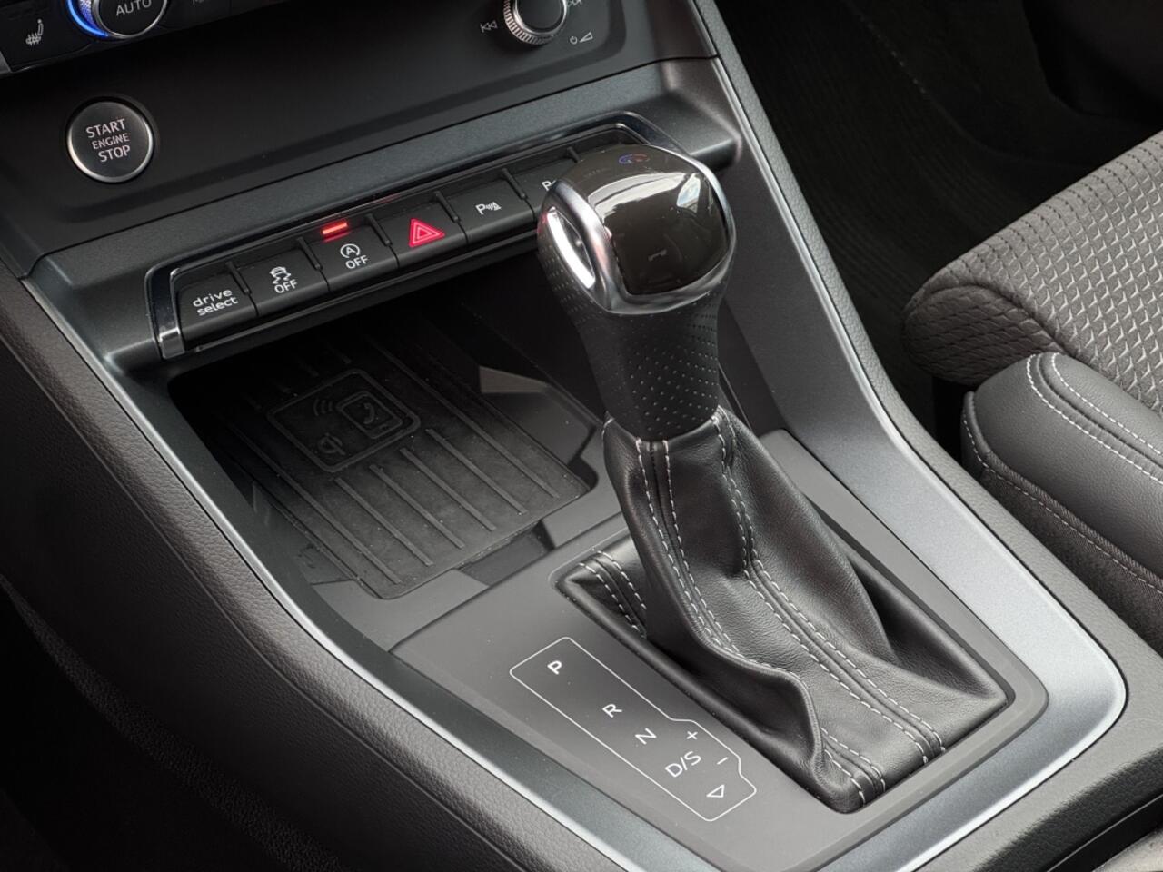 Audi Q3 35 TFSI S-Line Black Ed. Navi Keyless Camera Matrix