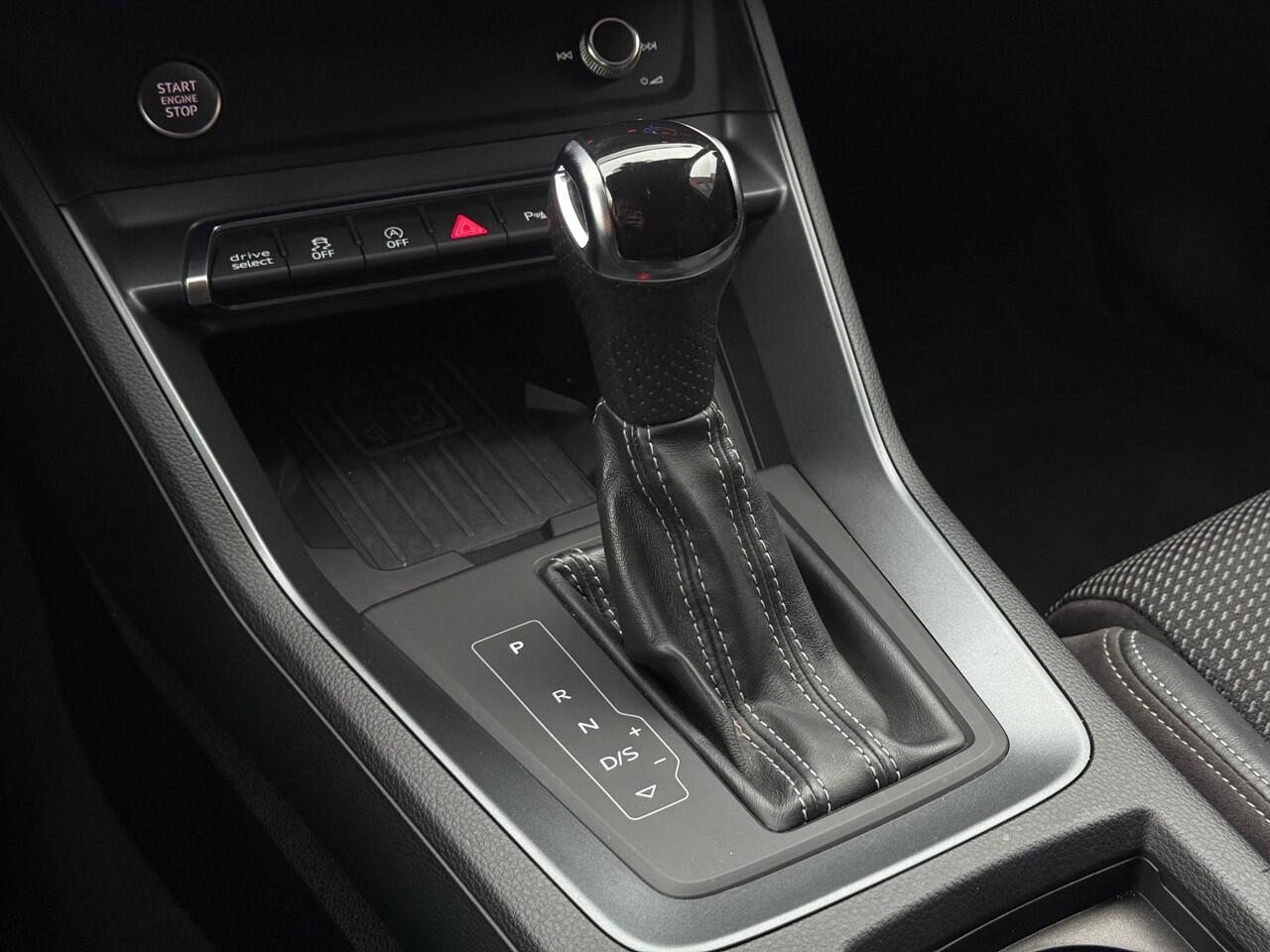 Audi Q3 40 TFSI quattro S-Line 200pk Carplay Acc