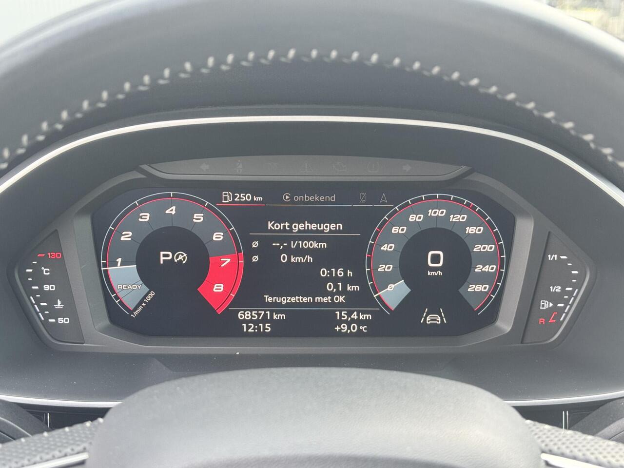 Audi Q3 40 TFSI quattro S Line Pro Line S 190 PK | Black optic | Standkachel | 20 inch | Full Led