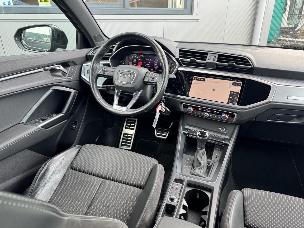 Audi Q3 40 TFSI quattro S Line Pro Line S 190 PK | Black optic | Standkachel | 20 inch | Full Led