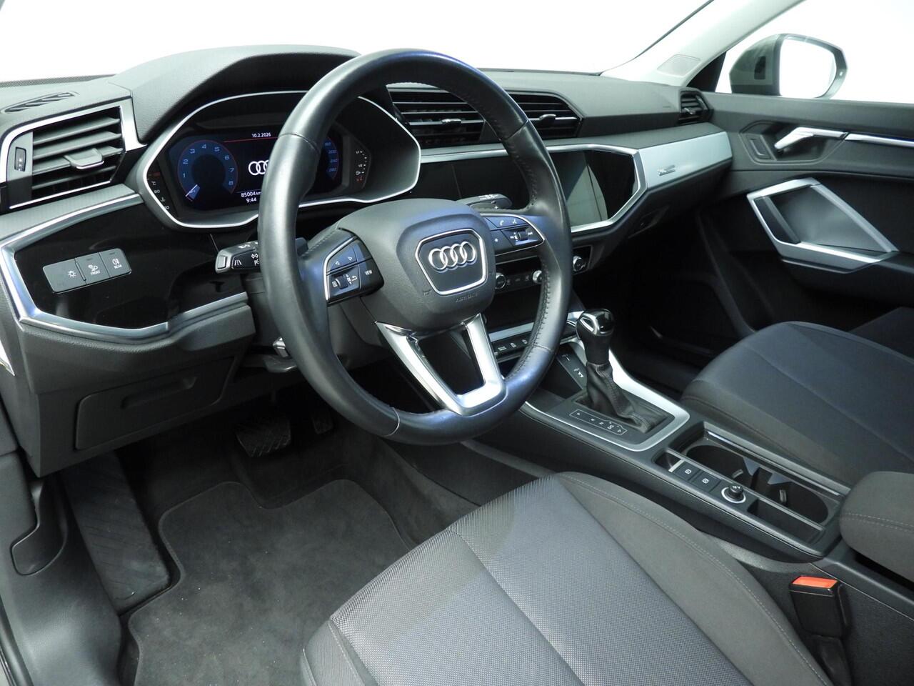 Audi Q3 35 TFSI Advanced Pro Line Plus Automaat | Trekhaak elek. | Stoelverwarming