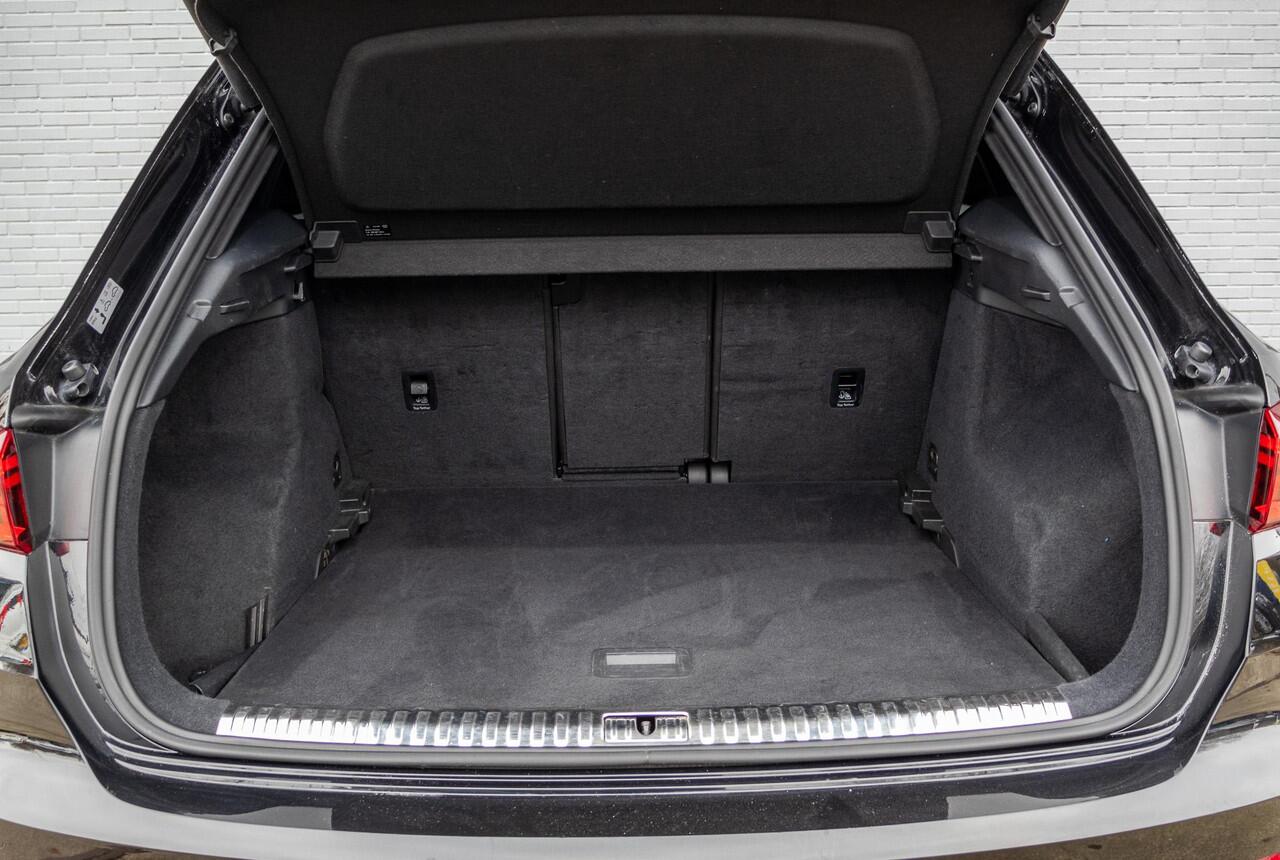 Audi Q3 40 TDI quattro S-Line|Sportstoelen|Elec klep|Camera