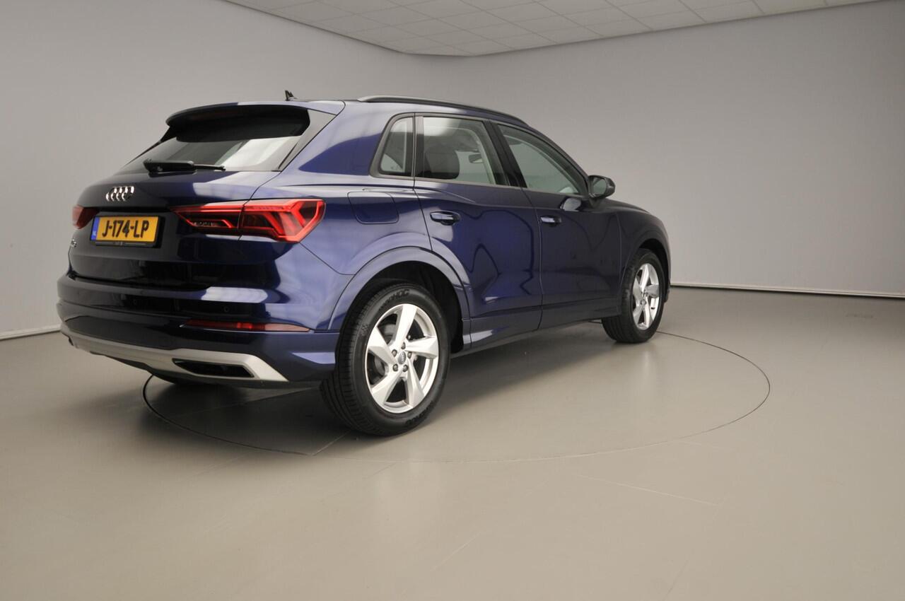 Audi Q3 35 TFSI Business Edition S-Tronic | Navi | Audi Sound | 18"