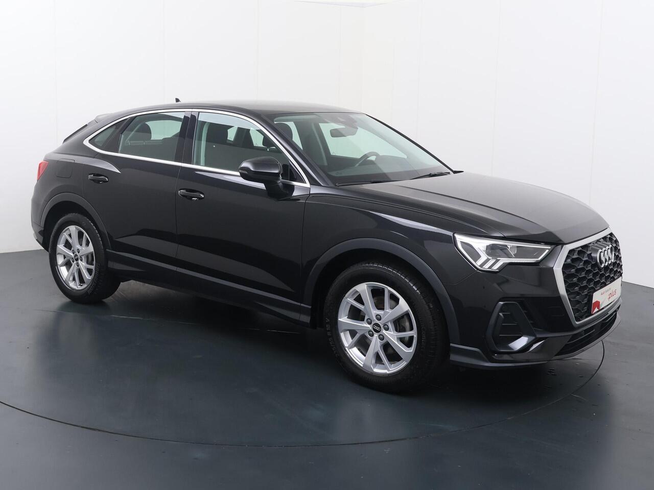 Audi Q3 Sportback 35 TFSI Business Edition | 150 PK | Automaat | Elek. achterklep | Achteruitrijcamera |