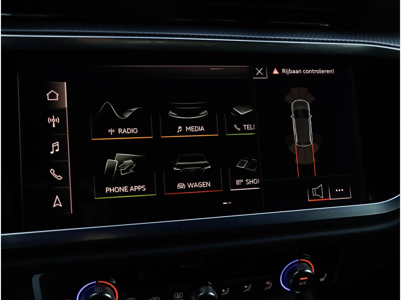 Audi Q3 40 TFSI 190pk Quattro Aut. S line Trekhaak wegkl. Sfeerverl. Virtual Cockpit