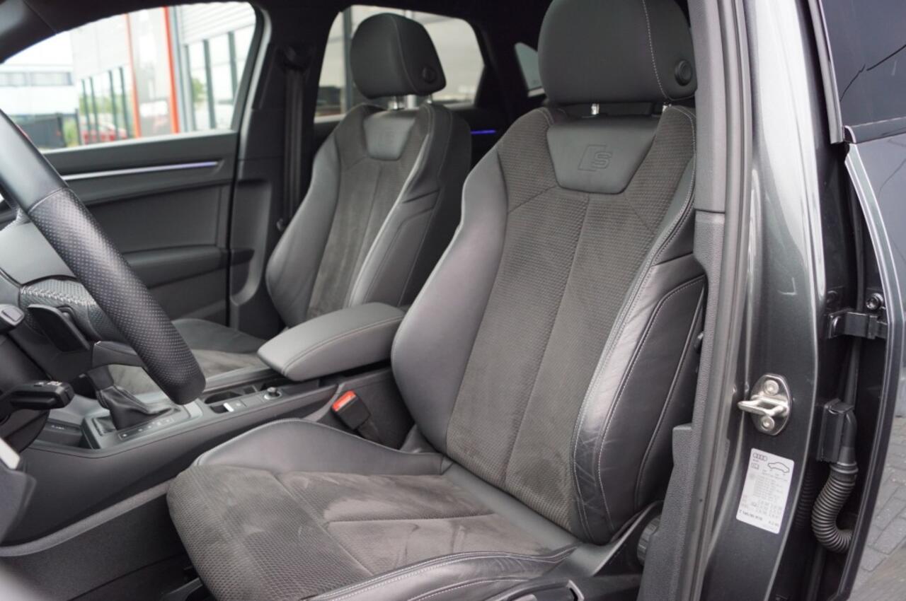 Audi Q3 35 TFSI S-Tronic S-Line / Panodak / Navi /Trekhaak wegklb./Camera/ 20 Inch LM