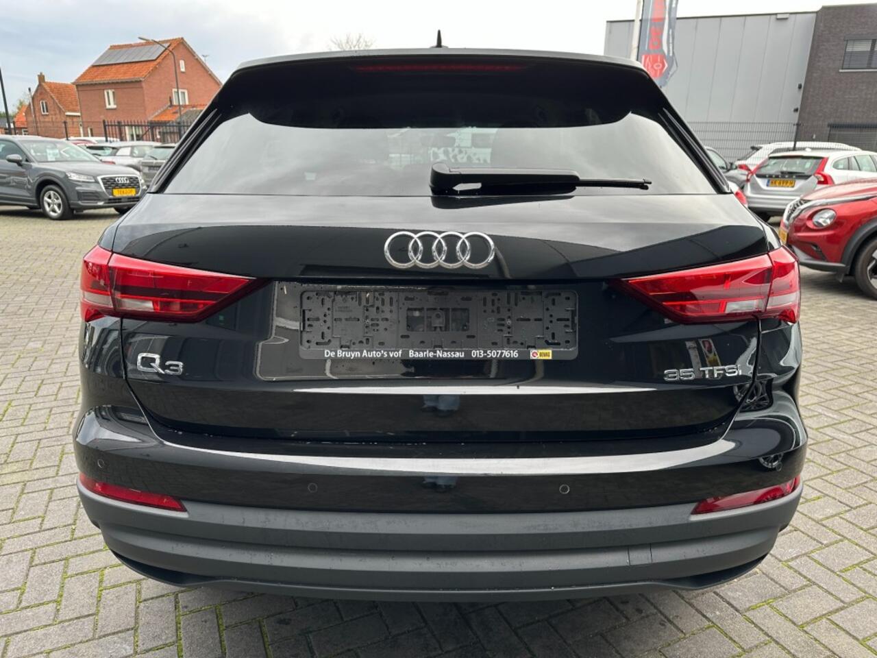 Audi Q3 35 TFSi Aut. Business Edition Navi. Leder stoelverw.