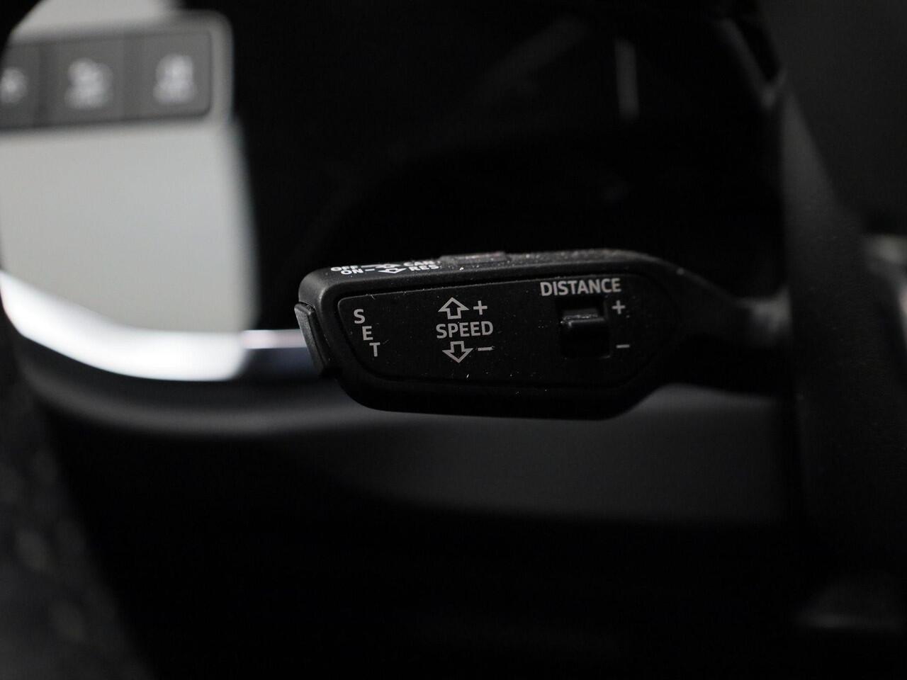 Audi Q3 Sportback 35 TFSI/150PK S Edition · Leder · Apple/Android Car Play · Keyless · Navigatie · Stoelverwarming ·