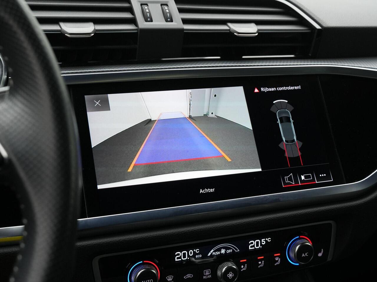 Audi Q3 Sportback 35 TFSI 150 pk S-tronic S Edition / S-Line | Panoramadak | Leder | Achteruitrijcamera | Stoelverwarming | Adaptive Cruise