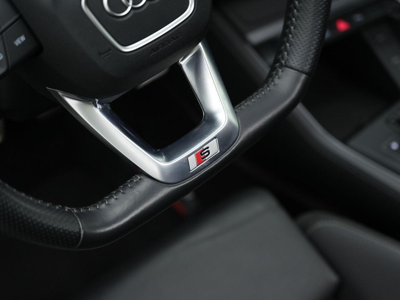 Audi Q3 Sportback 35 TFSI 150 pk S-tronic S Edition / S-Line | Panoramadak | Leder | Achteruitrijcamera | Stoelverwarming | Adaptive Cruise