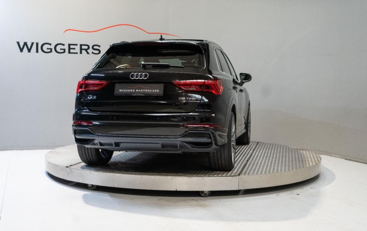 Audi Q3 35 TFSI automaat S-Line, Pano, Keyless, Leder, El.trekhaak, DSP Sound, 20 Inch