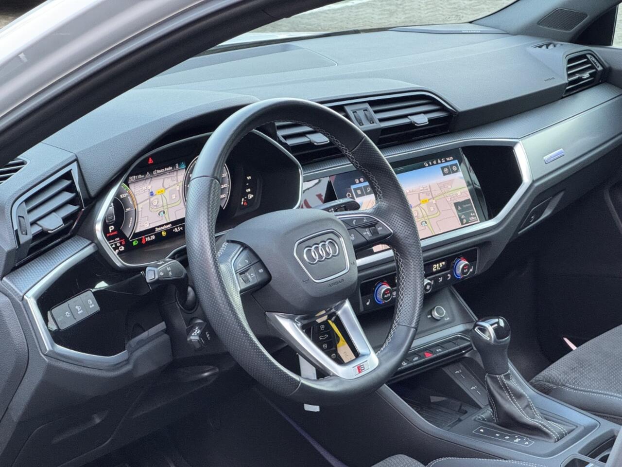 Audi Q3 Sportback 45 TFSI e 245Pk S-Line Pano B&O 360 Camera