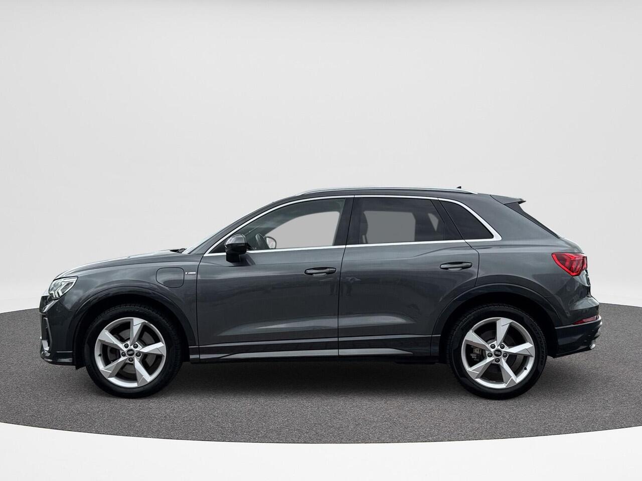 Audi Q3 45 TFSI e S Line | 245Pk | PHEV | Keyless | LED | Cruise |