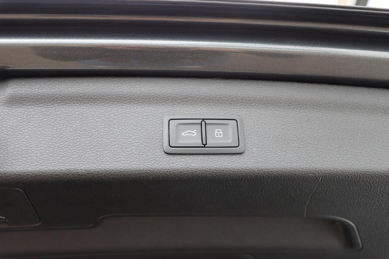 Audi Q3 35 TFSI S edition 150pk S-Tronic