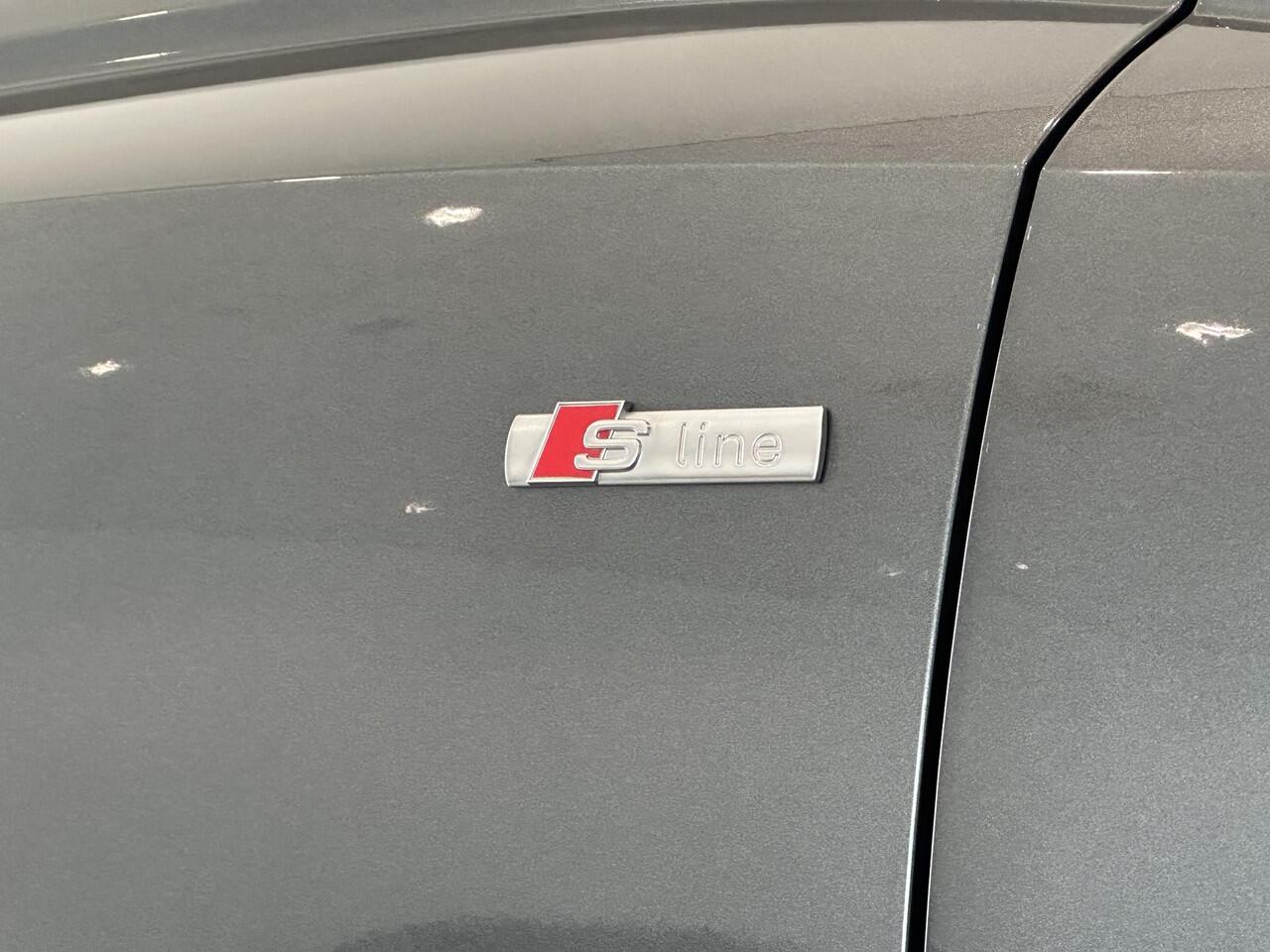 Audi Q3 35 TFSI S edition | Matrix LED | Navigatie | Climate Control | Cruise Control | Apple Carplay/Android Auto | Parkeersensoren voor, achter en achteruitrijcamera