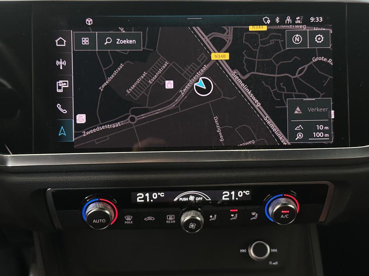 Audi Q3 35 TFSI S edition | Matrix LED | Navigatie | Climate Control | Cruise Control | Apple Carplay/Android Auto | Parkeersensoren voor, achter en achteruitrijcamera
