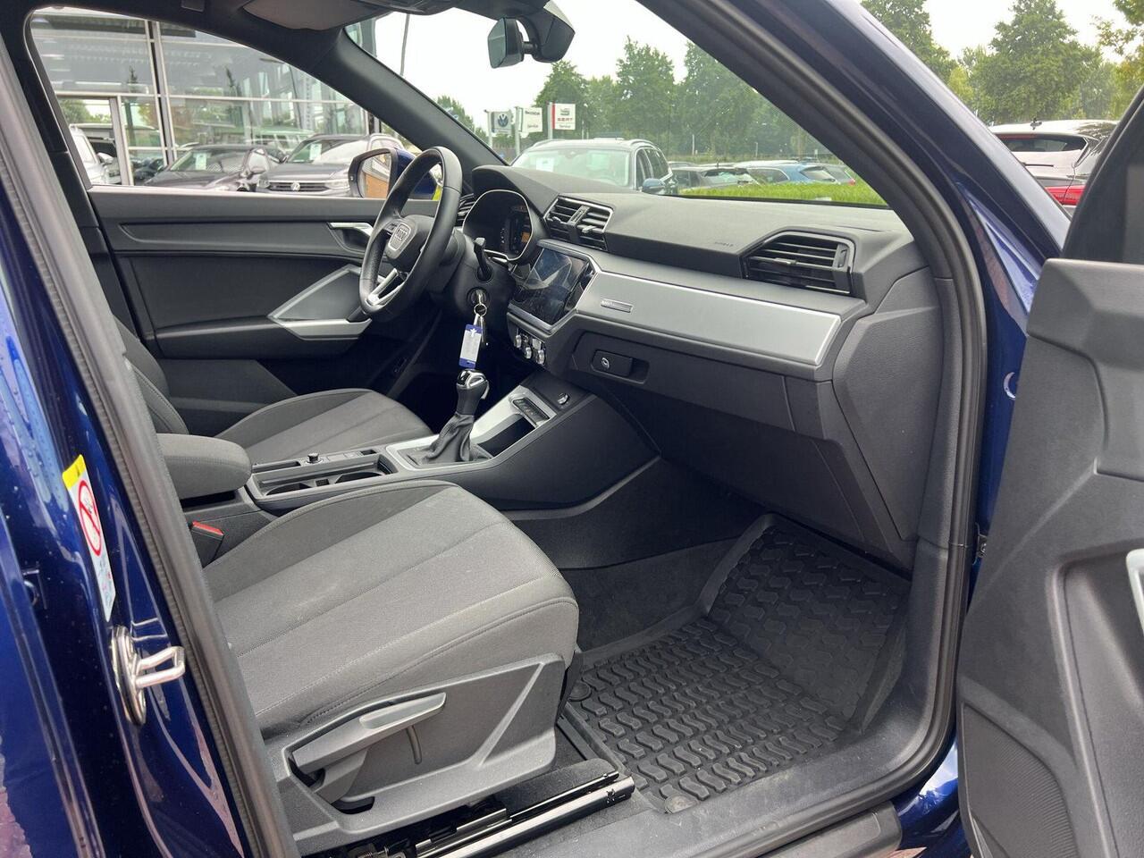 Audi Q3 45 TFSI e S-Line | PHEV | Clima | PDC | 245PK |