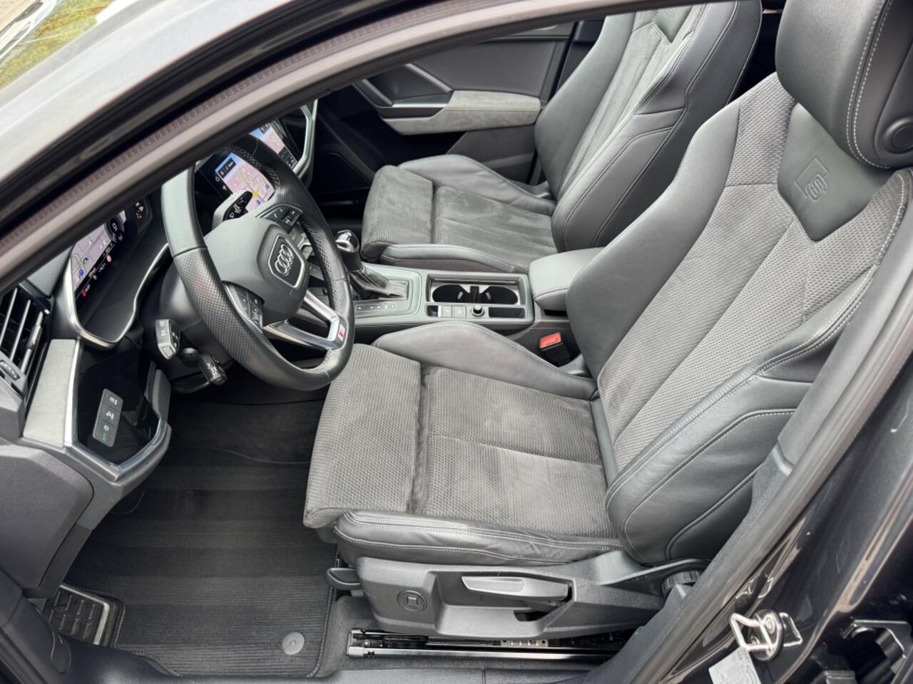 Audi Q3 45 TFSI e S-Line Pano B&O Trekhaak Sfeerv. 360 Camera