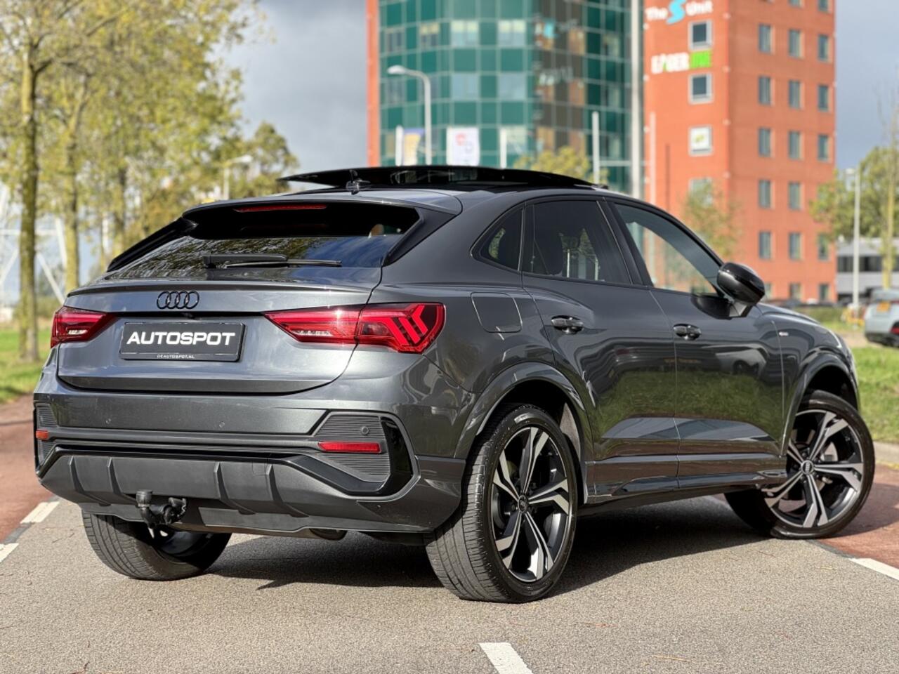 Audi Q3 45 TFSI e S-Line Pano B&O Trekhaak Sfeerv. 360 Camera