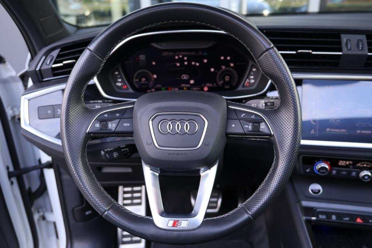 Audi Q3 45 TFSIe 2xS-Line BLACK Editie MATRIX*PANO*SFEER*LEDER*KEYLESS*TREKHAAK