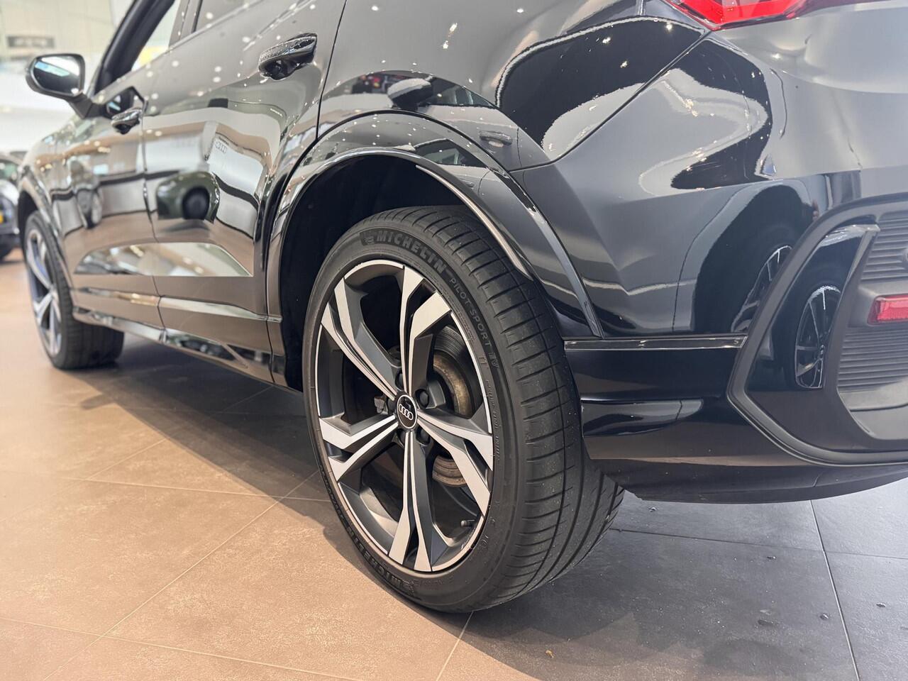 Audi Q3 Sportback 45 TFSI e S Edition 245PK | SOH 91% | Panorama dak | 2x S-line | Blindspot | Ambient+ | Elektrische stoelverstelling |