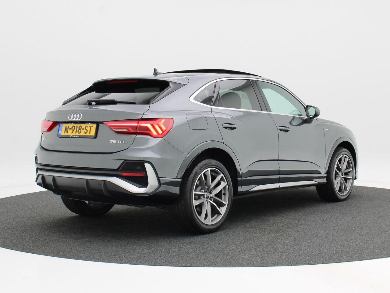 Audi Q3 Sportback 35 TFSi 150 Pk Automaat S-Line | Panoramadak | Adaptive Cruise | Navigatie | Camera | Carplay | 19 inch | 18.810 Km!!