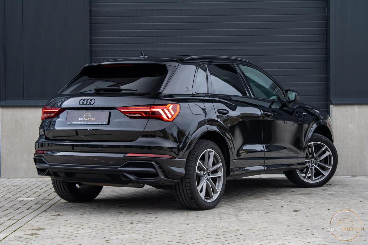 Audi Q3 45 TFSI e S edition PANO ELEKTR. STOEL CAMERA SFEER Sline