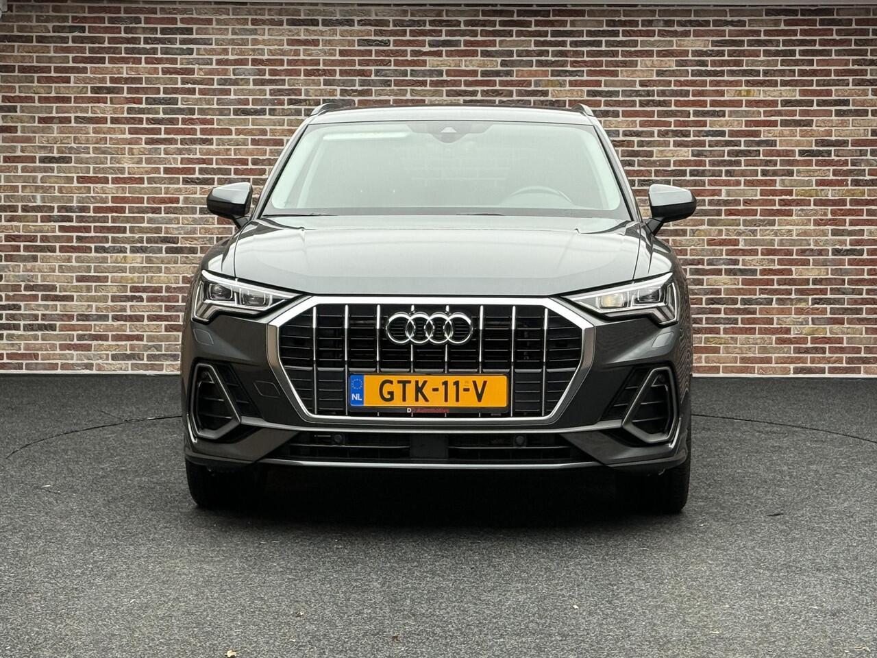 Audi Q3 35 TFSI S-Line | Apple carplay & Android auto | Matrix | Elektr. trekhaak | Key Less | 12 maanden Garantie