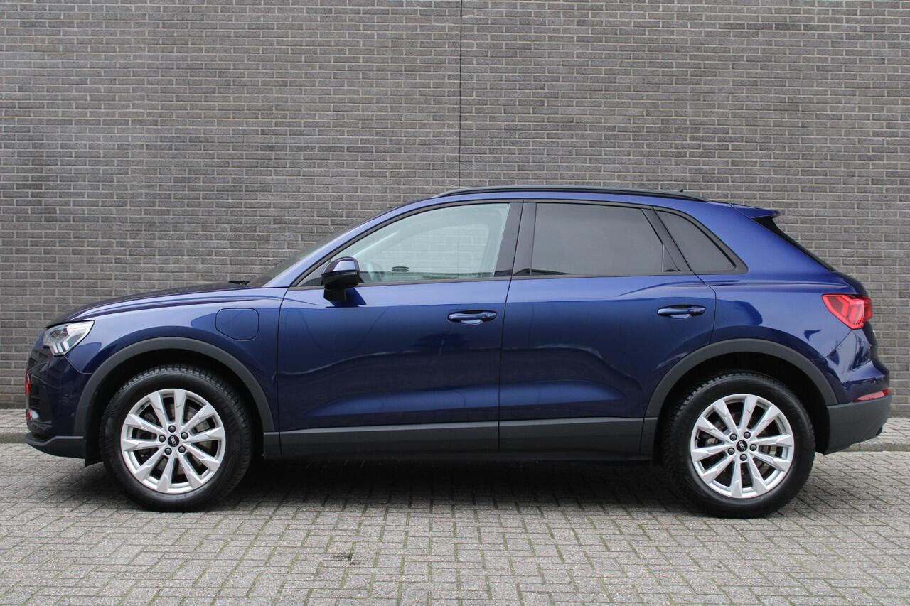 Audi Q3 45 TFSI e S-Edition Inclusief batterijcertificaat, PHEV Automaat, Digitaal Display, Keyless Entry/Start, Adaptive CruiseControl, Stoelverw., Navigatie