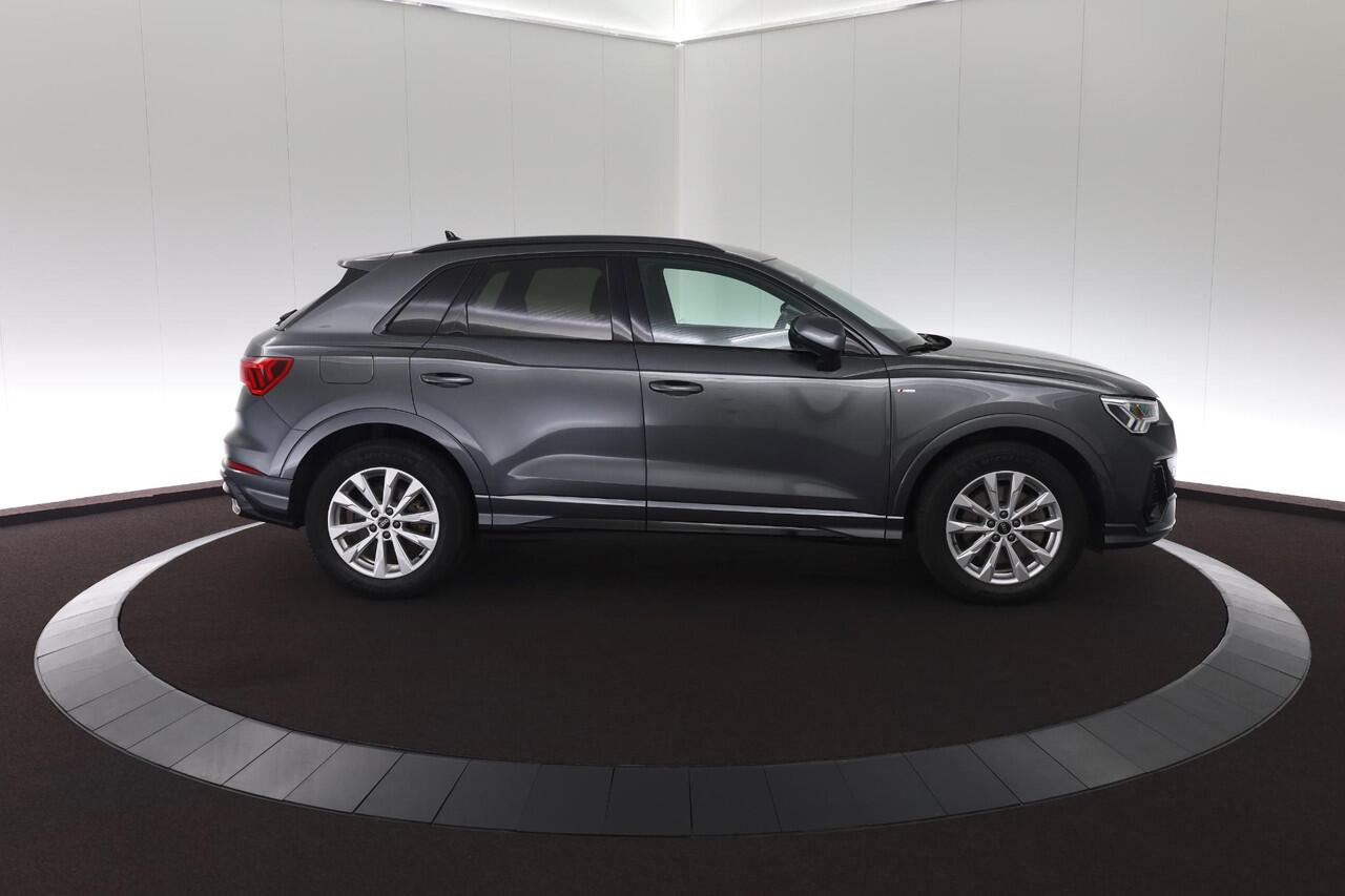 Audi Q3 45 TFSI e S edition