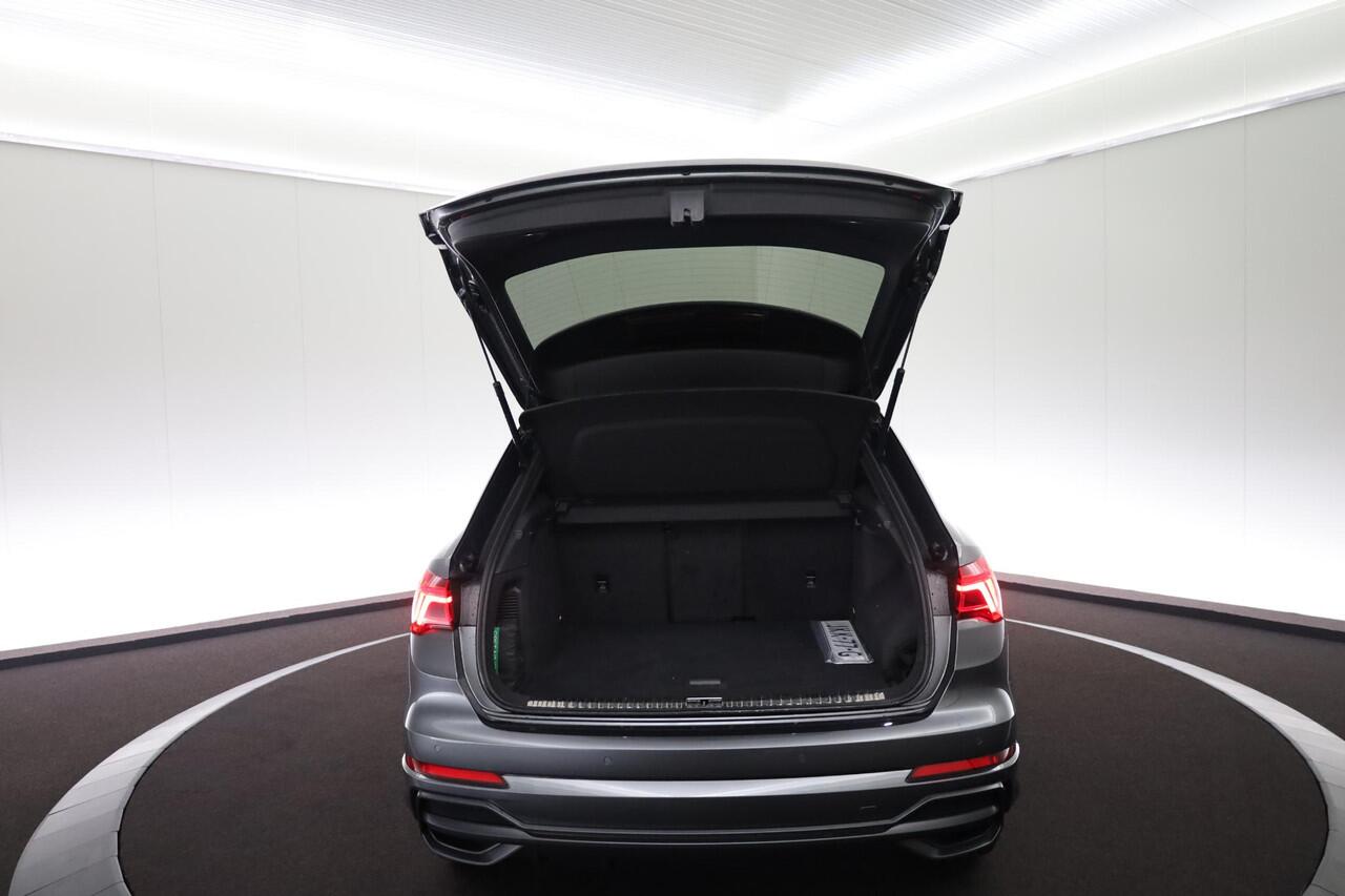 Audi Q3 45 TFSI e S edition