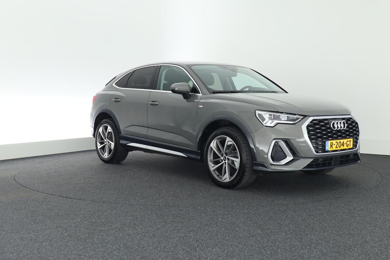 Audi Q3 Sportback 35 TFSI 150pk S-Tronic Pro Line S Trekhaak Stoelverwarming ACC Carplay Virtual Cockpit S-Line