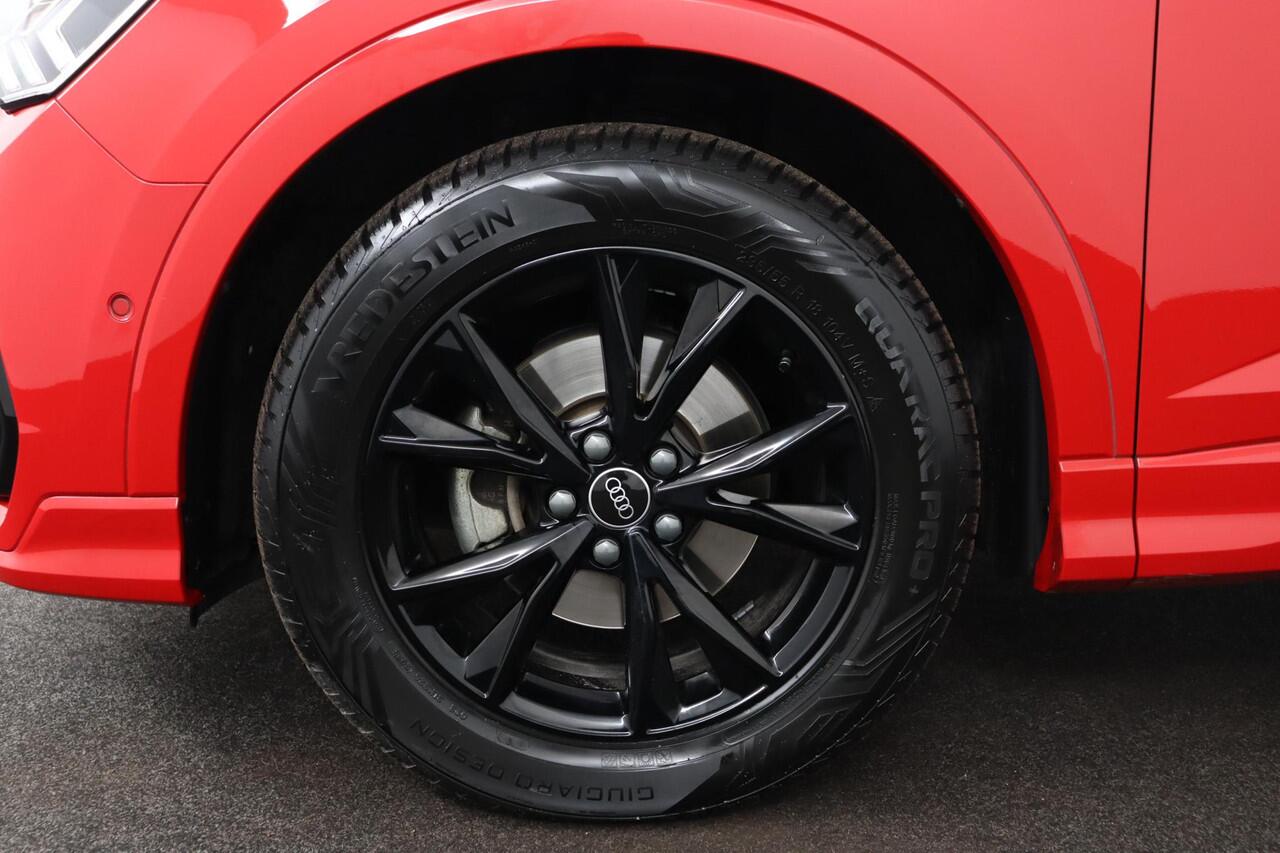 Audi Q3 35 TFSI S edition |Pano |Carplay |360 graden|Automaat