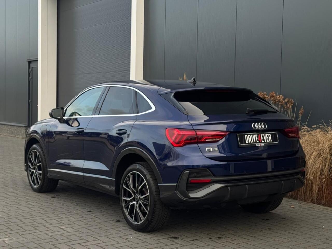 Audi Q3 Sportback 45 TFSI e S Edition m22 NAVI CLIMATE LED 360 CAMERA SPORTVELGEN