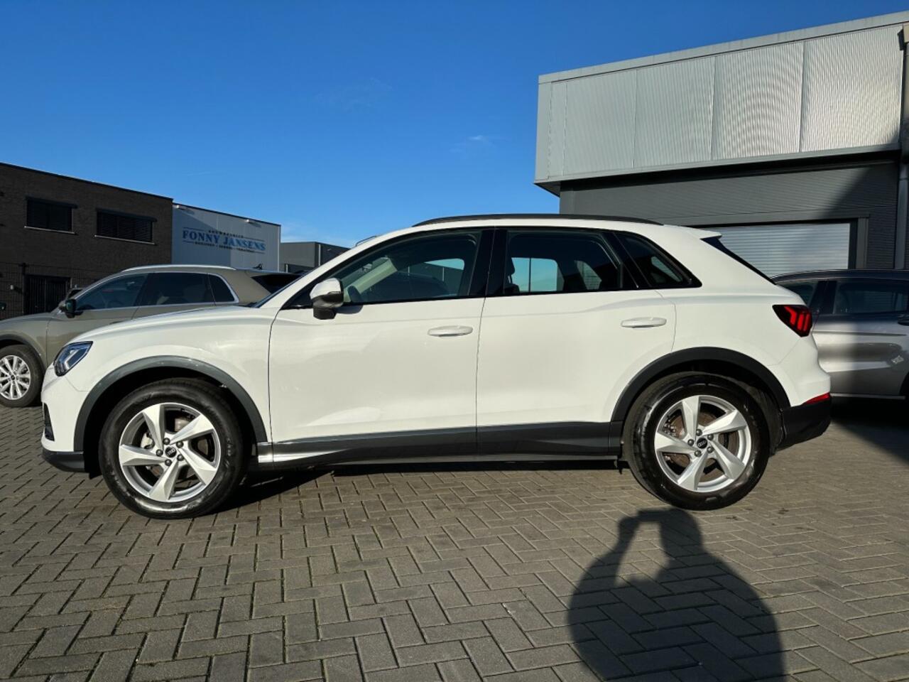 Audi Q3 35 TFSi Advanced Edition, NAP, 1e eigenaar! Dealer onderhouden,