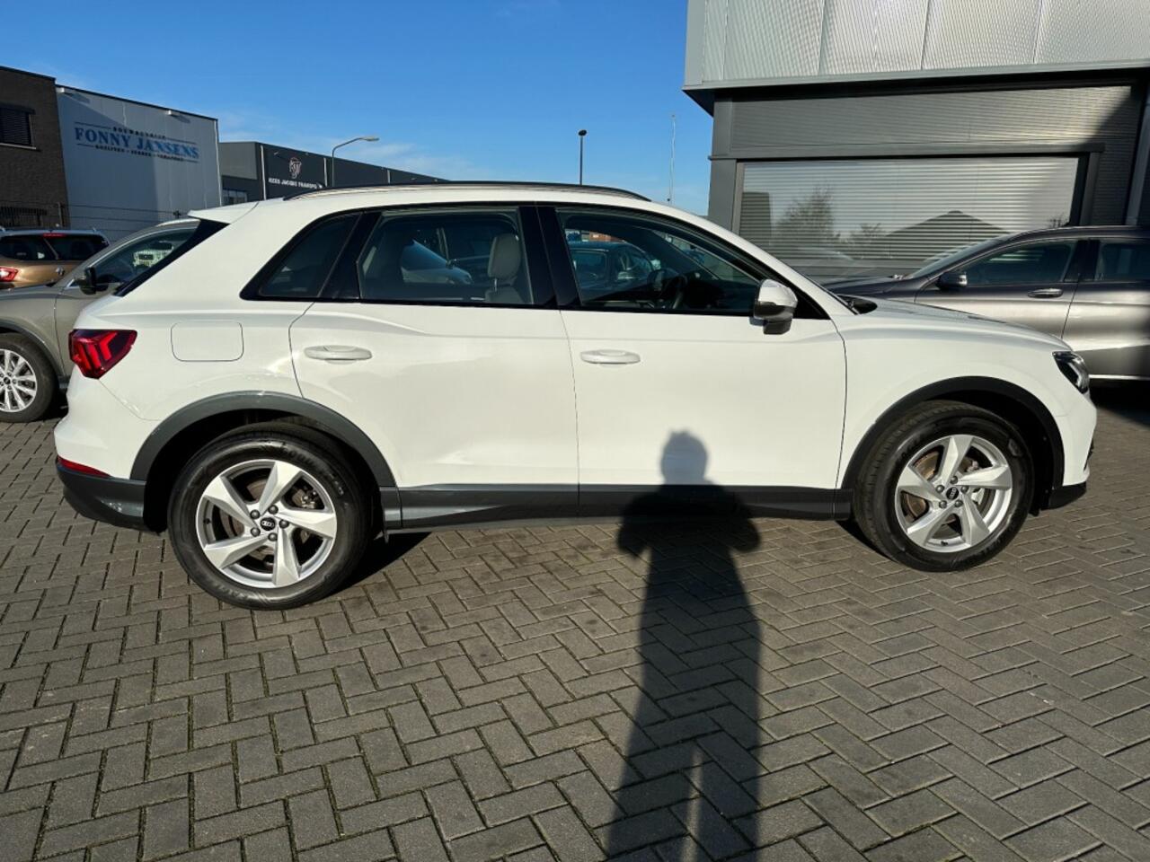 Audi Q3 35 TFSi Advanced Edition, NAP, 1e eigenaar! Dealer onderhouden,