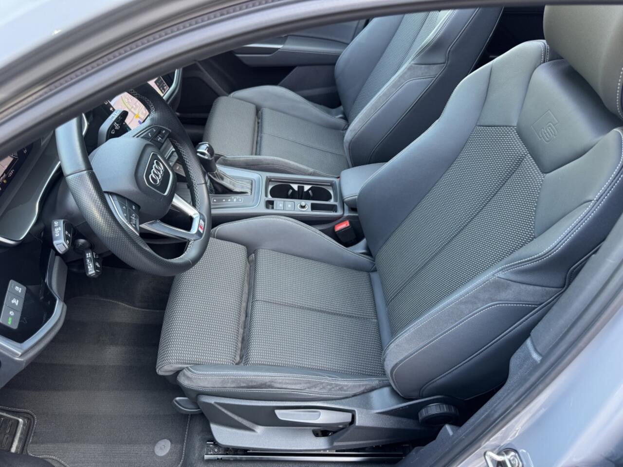 Audi Q3 45 TFSI e 245 Pk S-Line Nardo Pano Camera Trekhaak